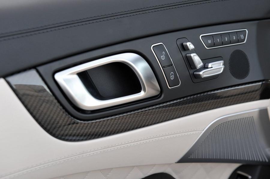  Mercedes-Benz SL65 AMG 2013 года  (фото 23 из 76)